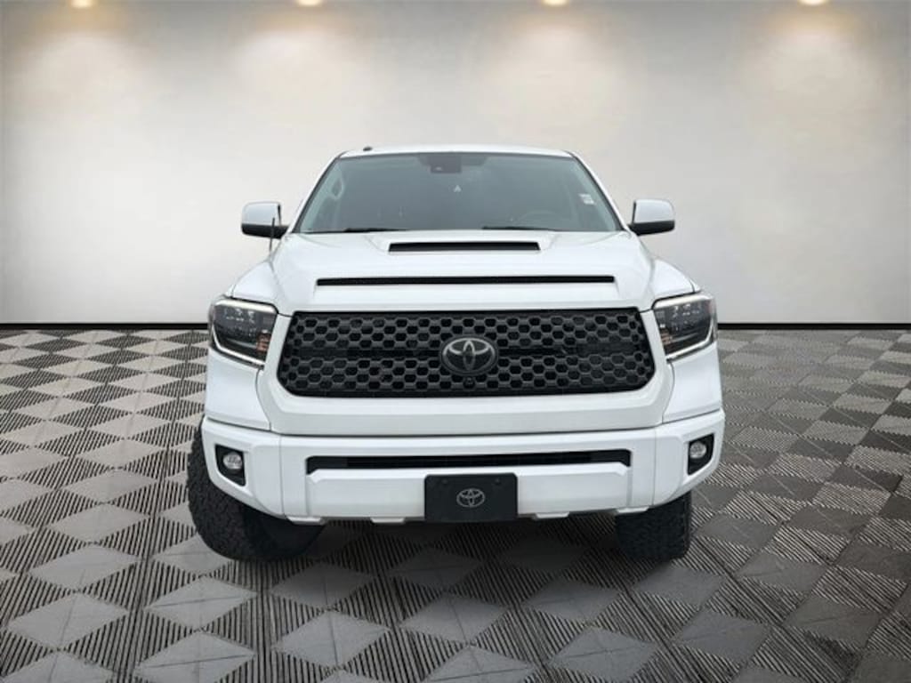 Used 2018 Toyota Tundra SR5 5.7L V8 Truck Crew Cab