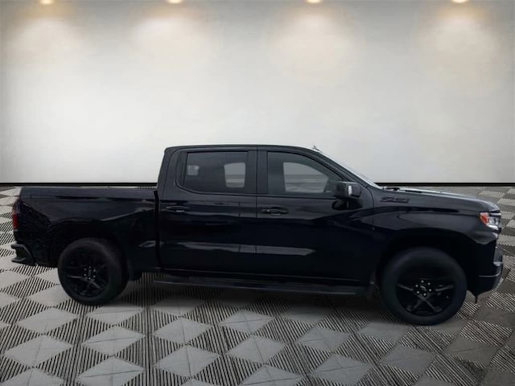 Used 2025 Chevrolet Silverado 1500 RST Truck Crew Cab