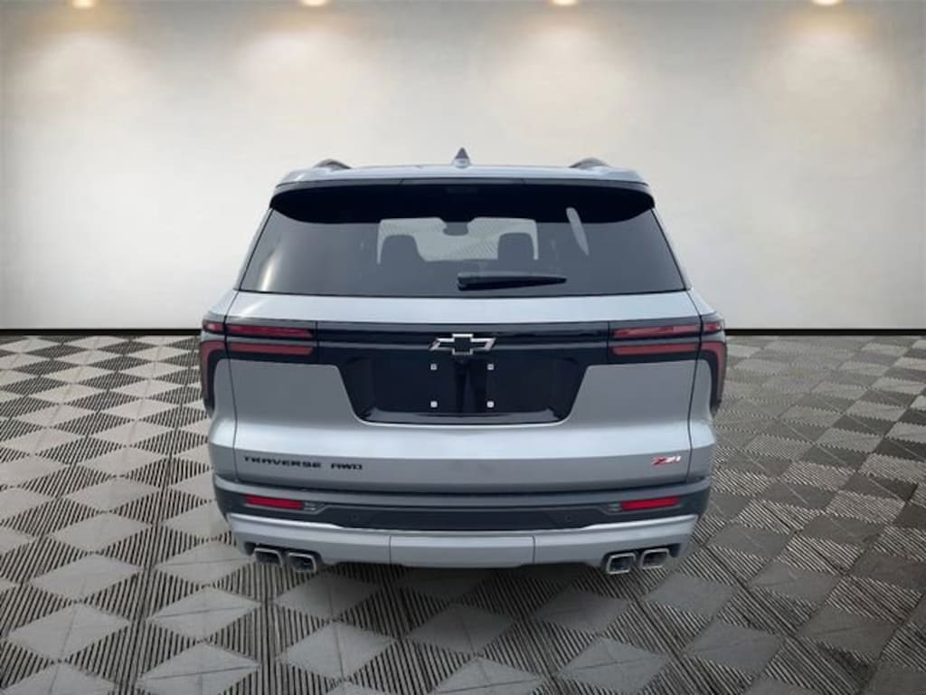 New 2026 Chevrolet Traverse Z71 SUV