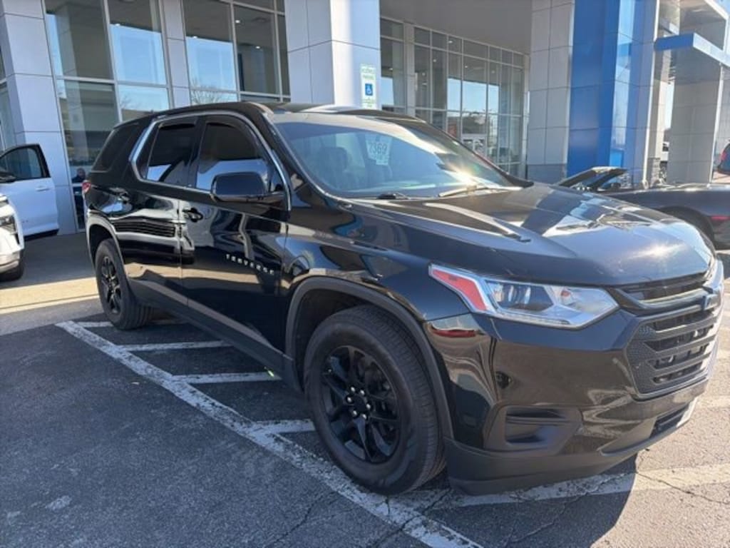 Used 2020 Chevrolet Traverse LS SUV