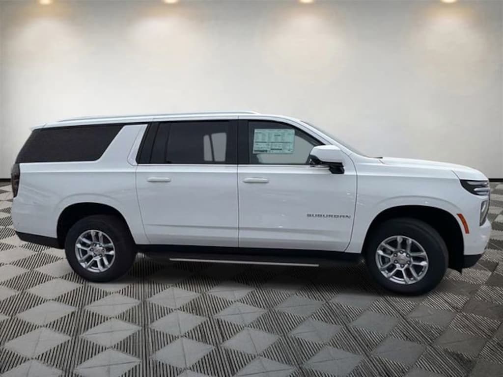 New 2026 Chevrolet Suburban LT SUV