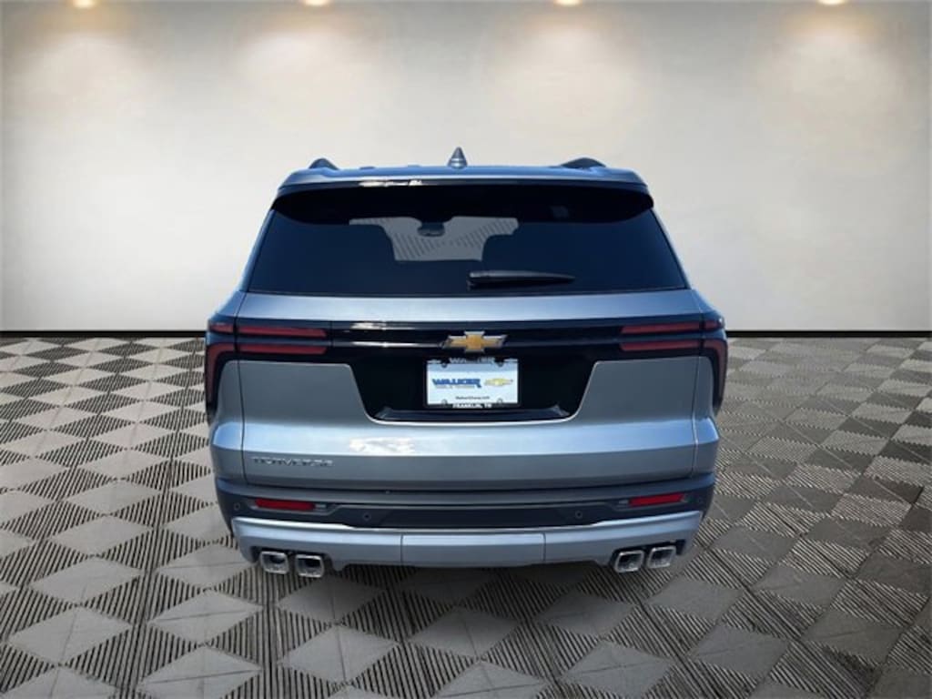 New 2026 Chevrolet Traverse LT SUV