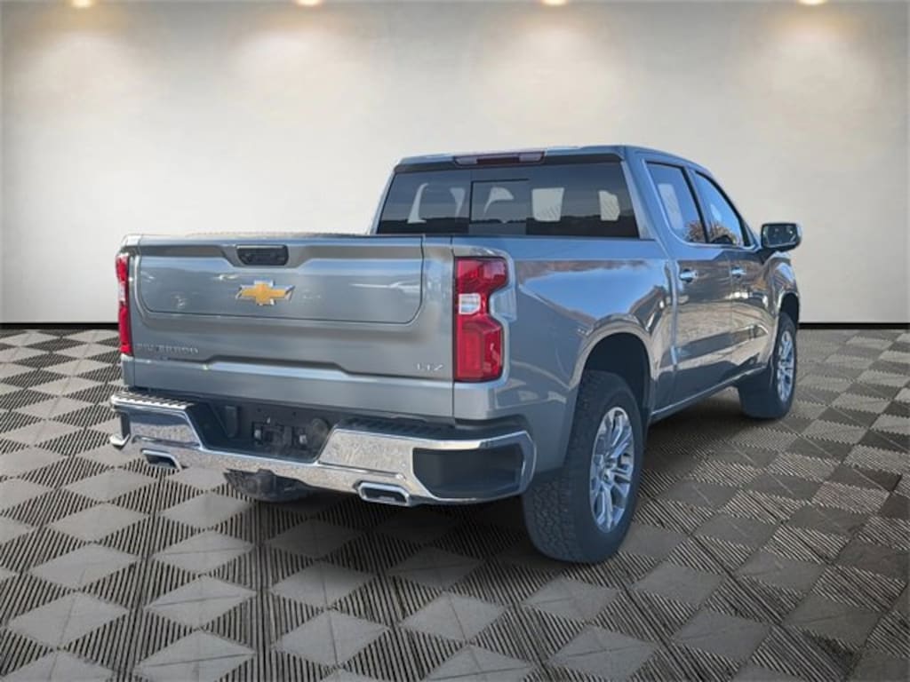 New 2026 Chevrolet Silverado 1500 LTZ Truck Crew Cab