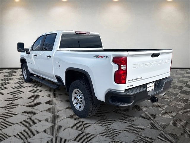 2024 Chevrolet Silverado 3500HD Work Truck photo 2