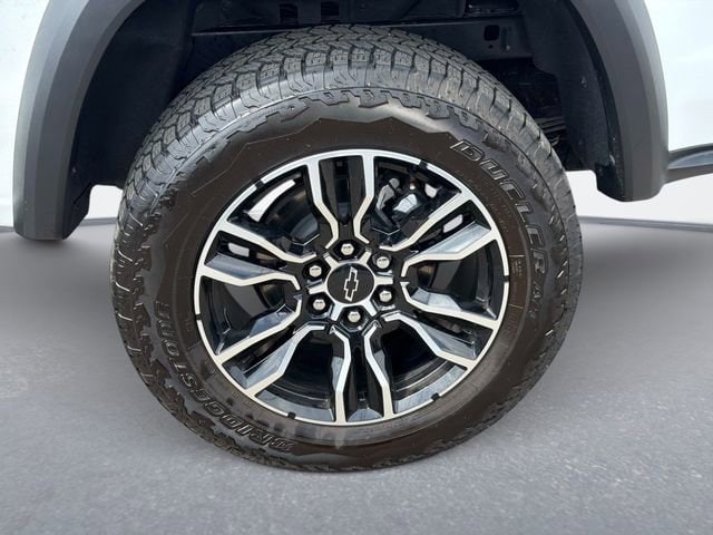 2026 Chevrolet Colorado Trail Boss - Photo 10