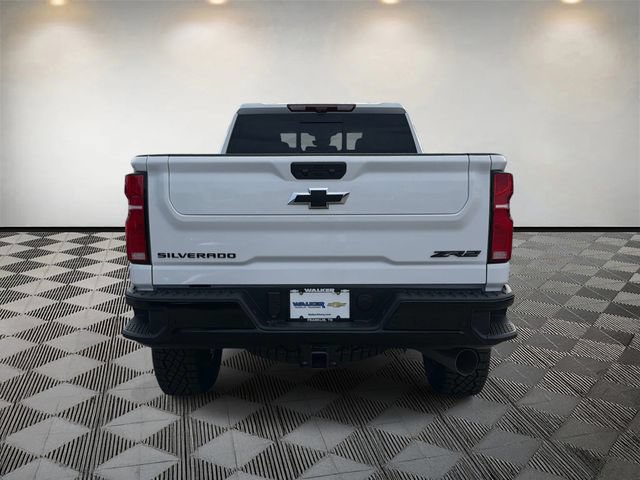 2026 Chevrolet Silverado 2500 HD ZR2 - Photo 6