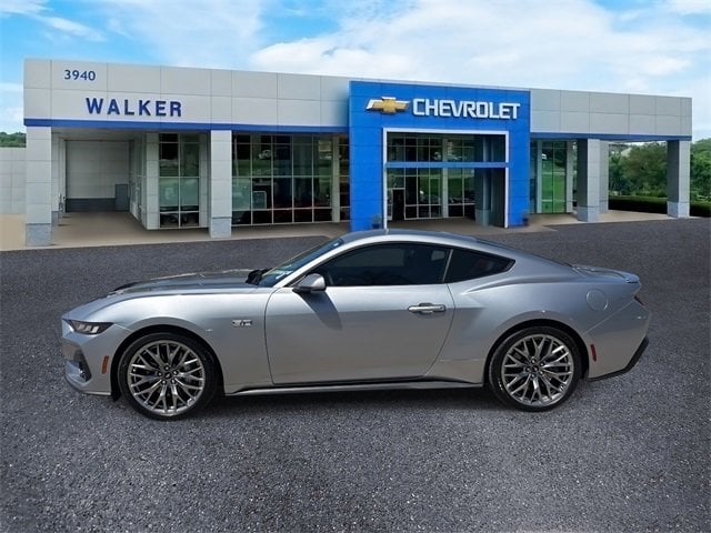 Used 2024 Ford Mustang GT Premium with VIN 1FA6P8CF2R5420319 for sale in Franklin, TN