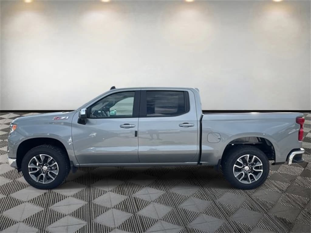 New 2026 Chevrolet Silverado 1500 LT Truck Crew Cab