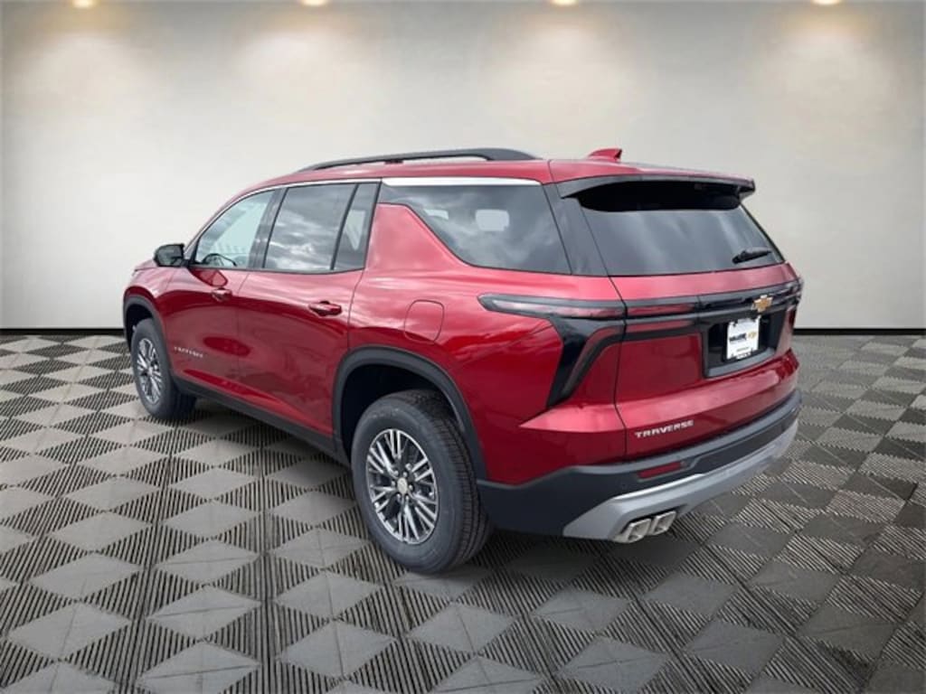 New 2026 Chevrolet Traverse LT SUV