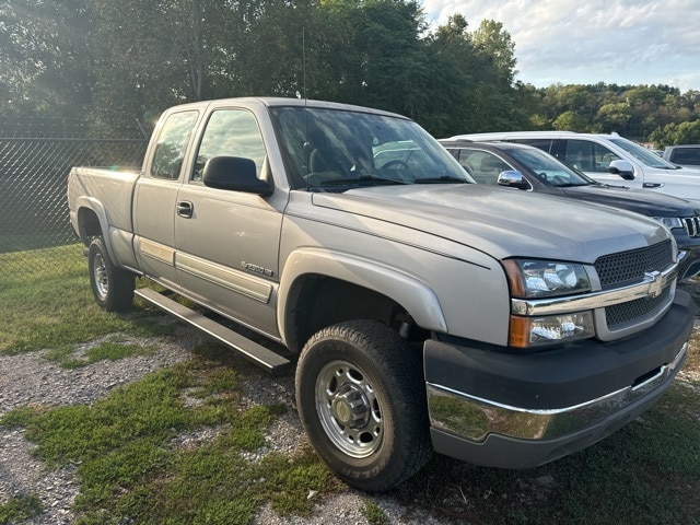 Used 2004 Chevrolet Silverado 2500HD LS with VIN 1GCHC29UX4E303369 for sale in Franklin, TN