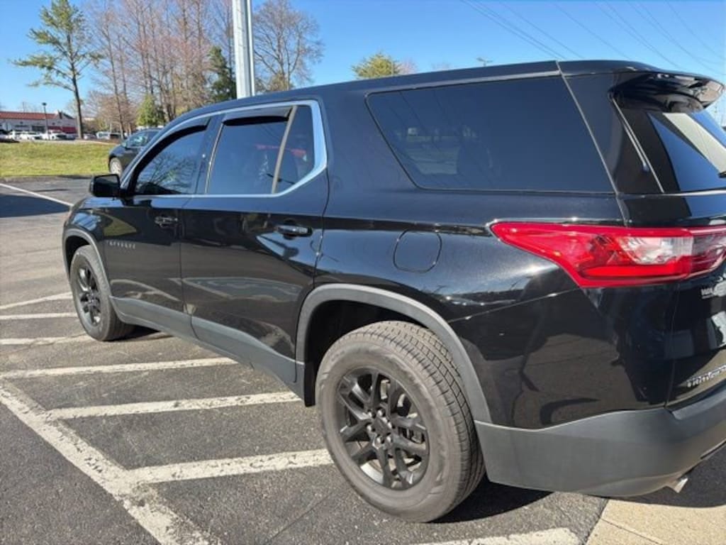 Used 2020 Chevrolet Traverse LS SUV