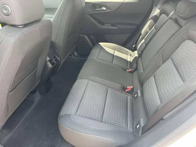 2027 Chevrolet Equinox LT - Photo 18