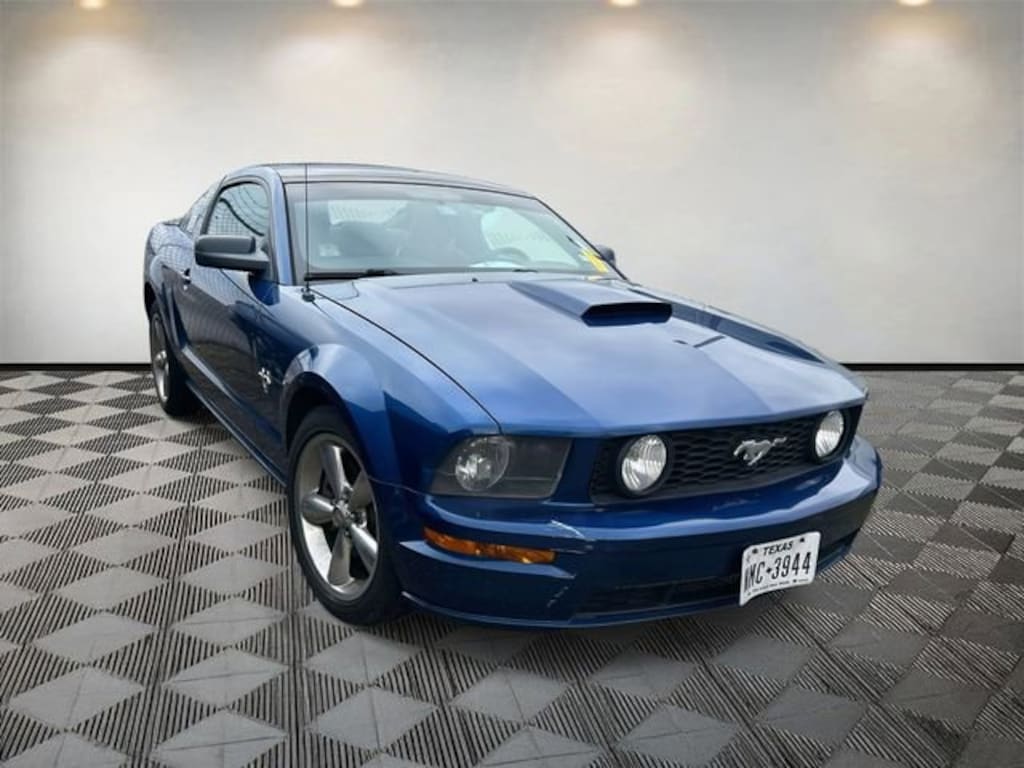 Used 2009 Ford Mustang GT Coupe