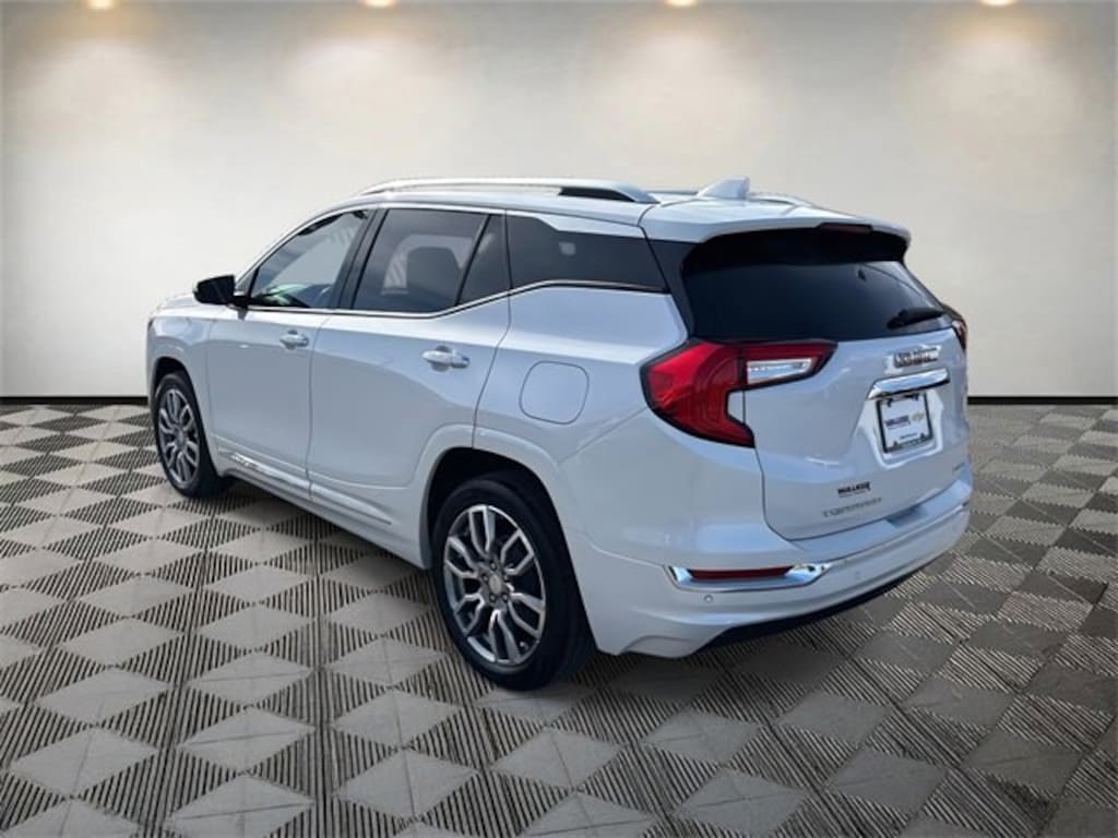 Used 2023 GMC Terrain Denali SUV