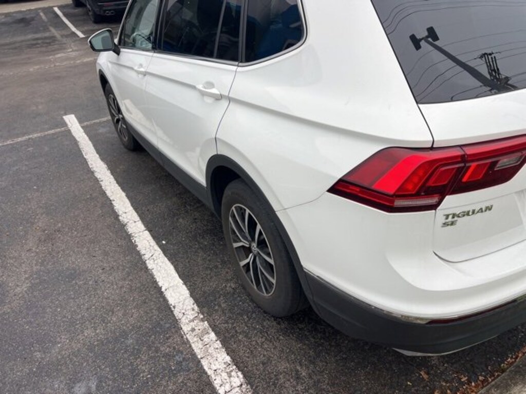 Used 2021 Volkswagen Tiguan SE SUV