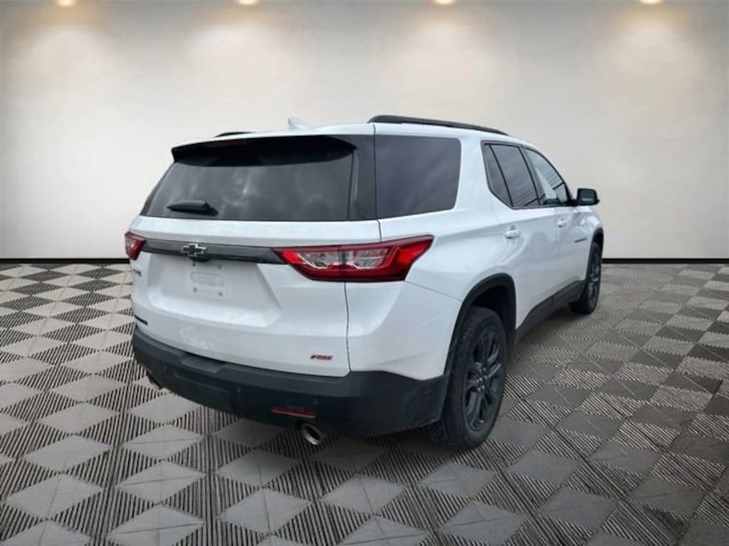 Used 2021 Chevrolet Traverse RS SUV