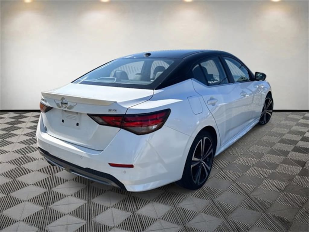 Used 2023 Nissan Sentra SR Sedan