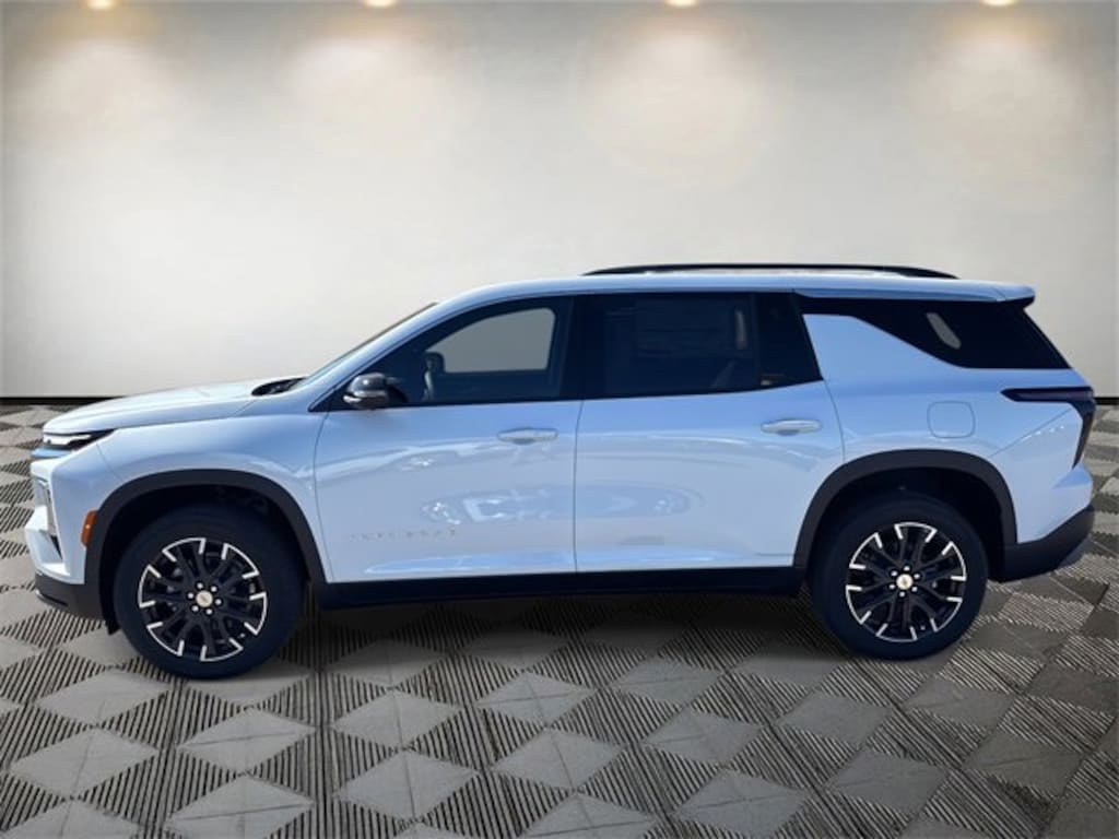 New 2026 Chevrolet Traverse LT SUV