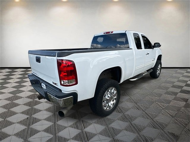 2009 Gmc Sierra 2500 HD SLE photo 3