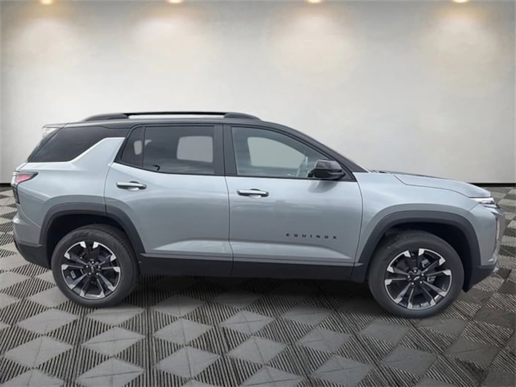 New 2026 Chevrolet Equinox RS SUV