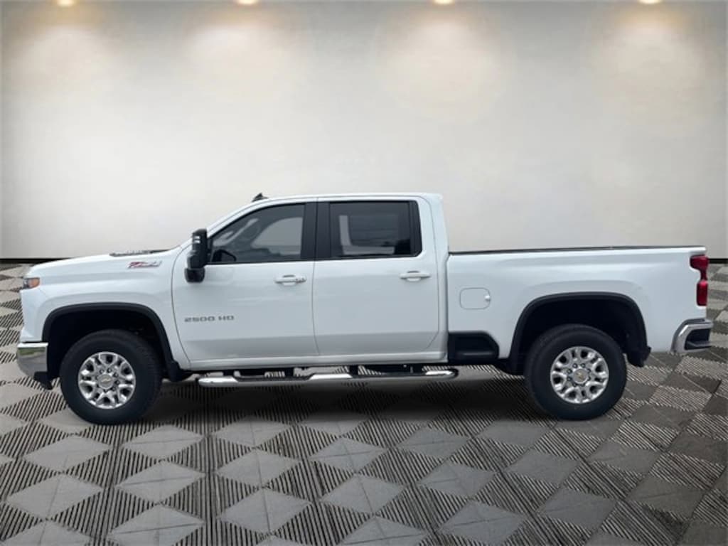 New 2026 Chevrolet Silverado 2500 HD LT Truck Crew Cab