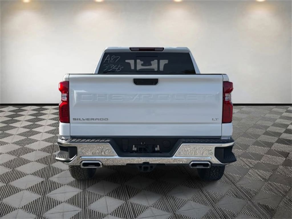 New 2026 Chevrolet Silverado 1500 LT Truck Crew Cab