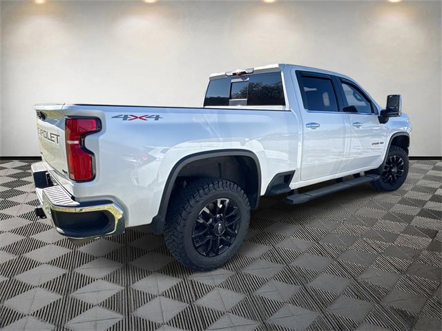 2024 Chevrolet Silverado 2500HD LTZ photo 3