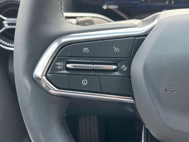 2027 Chevrolet Equinox LT - Photo 22