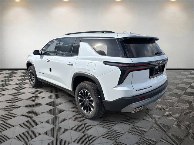 2026 Chevrolet Traverse Z71 photo 3