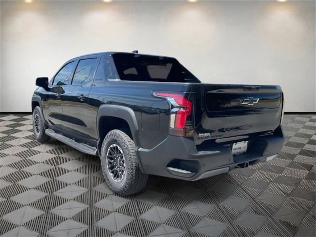 New 2026 Chevrolet Silverado EV Trail Boss - Extended Range Truck Crew Cab