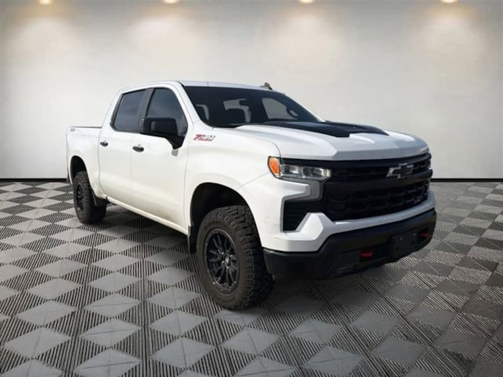 Used 2023 Chevrolet Silverado 1500 LT Trail Boss Truck Crew Cab