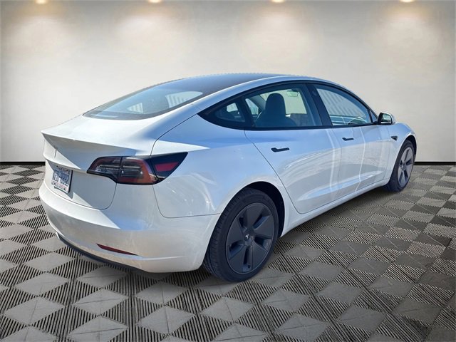 2023 Tesla Model 3 photo 3