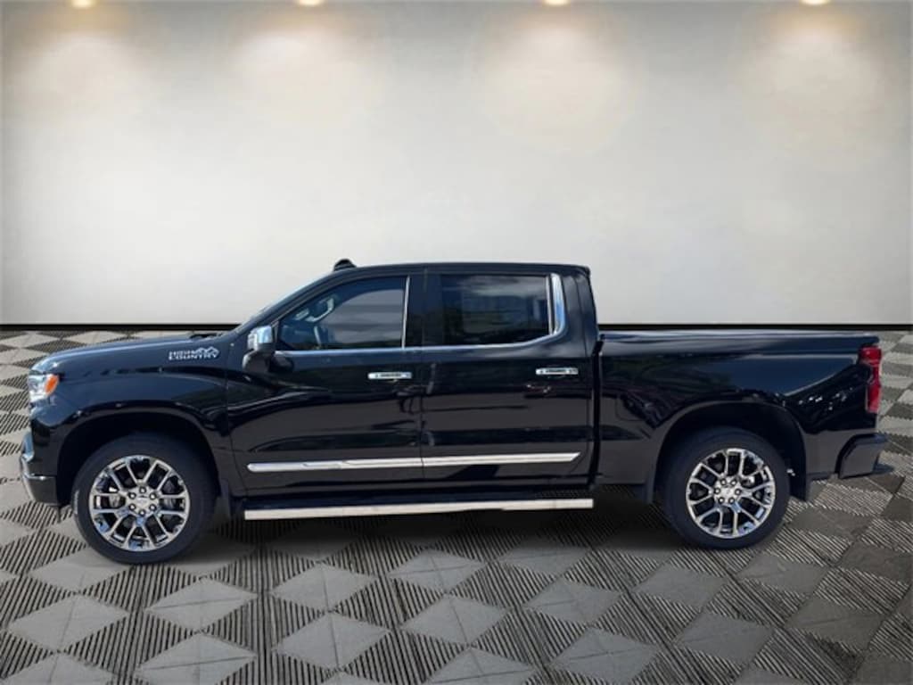 New 2026 Chevrolet Silverado 1500 High Country Truck Crew Cab
