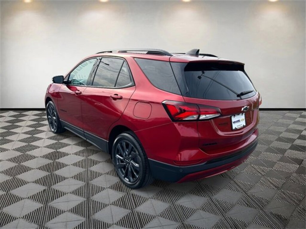 Used 2024 Chevrolet Equinox RS SUV