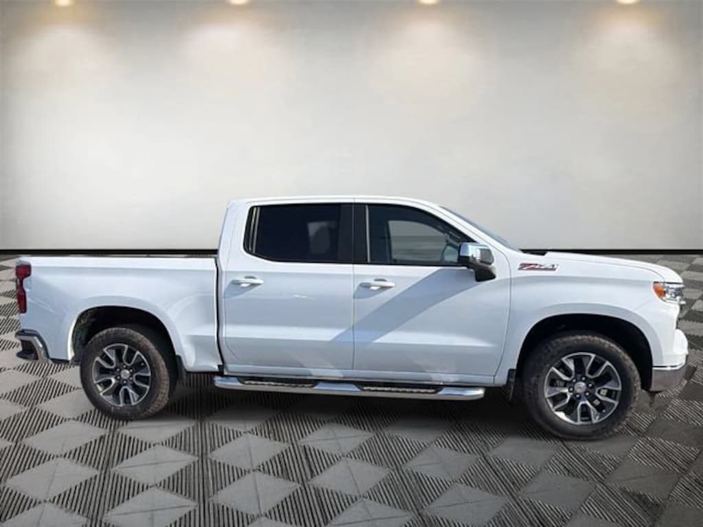New 2026 Chevrolet Silverado 1500 LT Truck Crew Cab