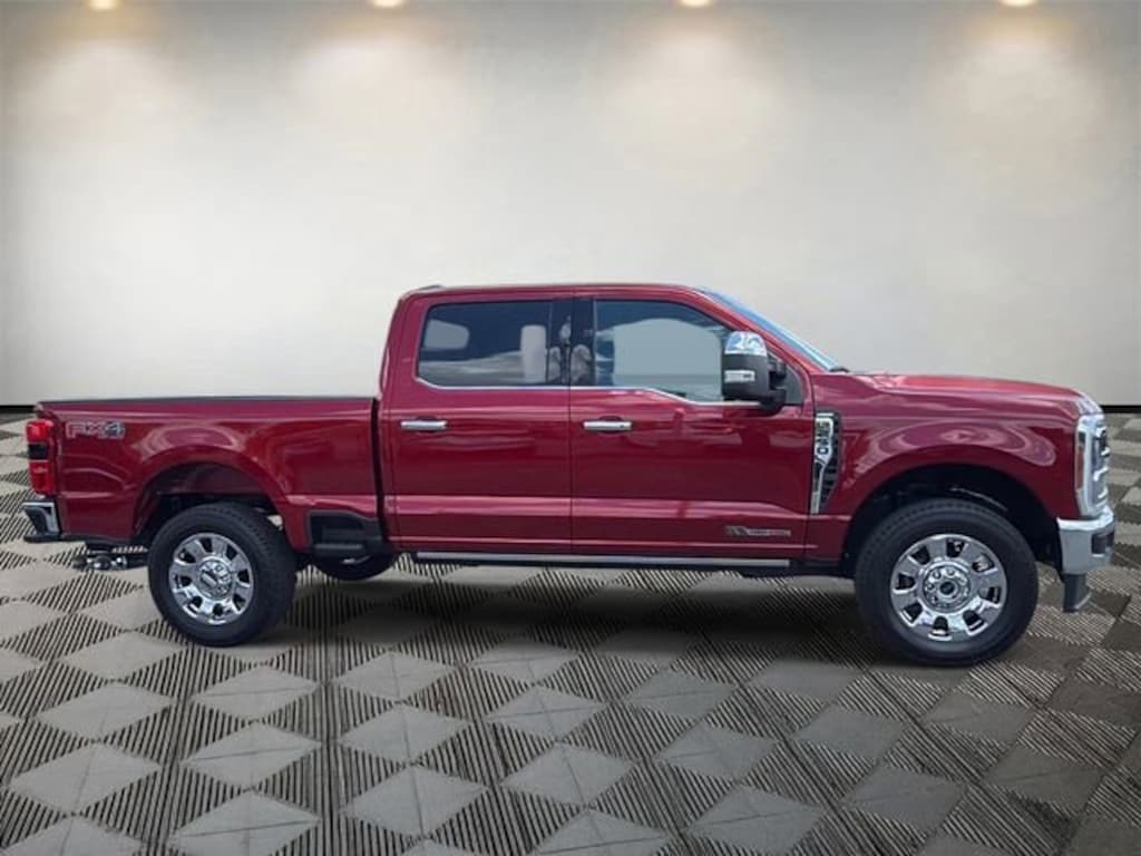 Used 2026 Ford F-250 Lariat Truck Crew Cab