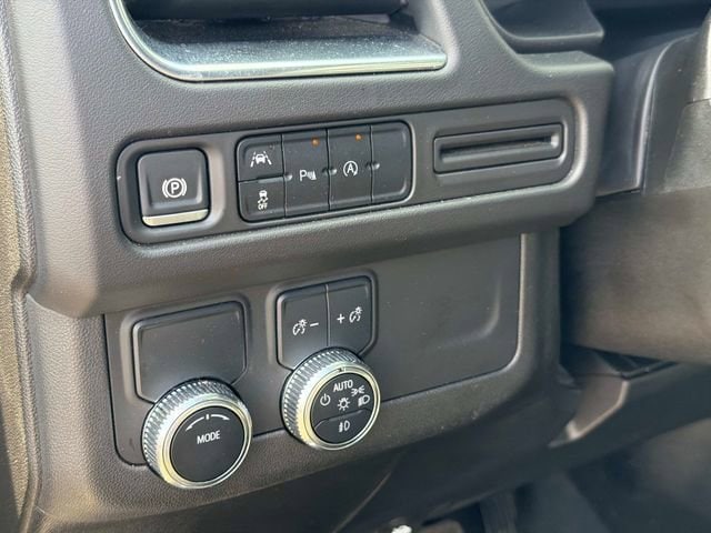 2024 GMC Yukon SLT - Photo 27