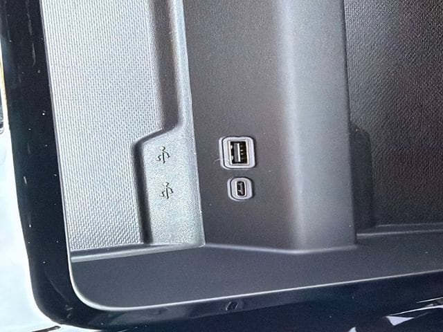2026 Chevrolet Tahoe Premier - Photo 30