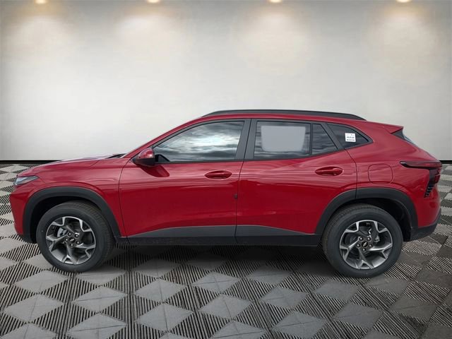 2026 Chevrolet Trax LT - Photo 8