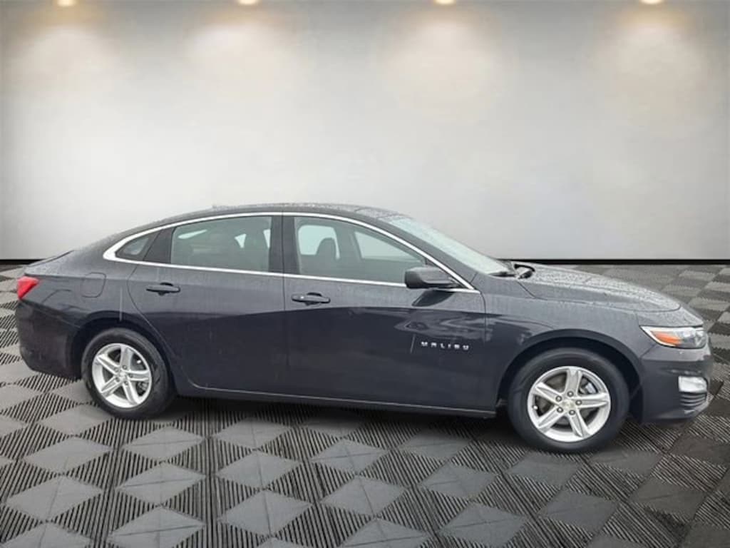 Used 2023 Chevrolet Malibu LT Car