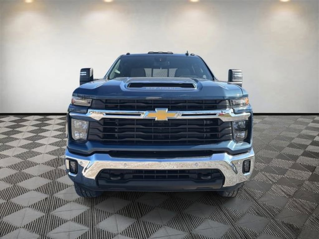 New 2026 Chevrolet Silverado 2500 HD LT Truck Crew Cab