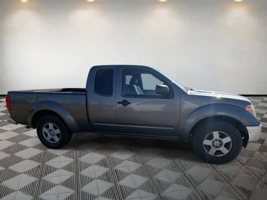 Used 2005 Nissan Frontier 2WD SE Truck