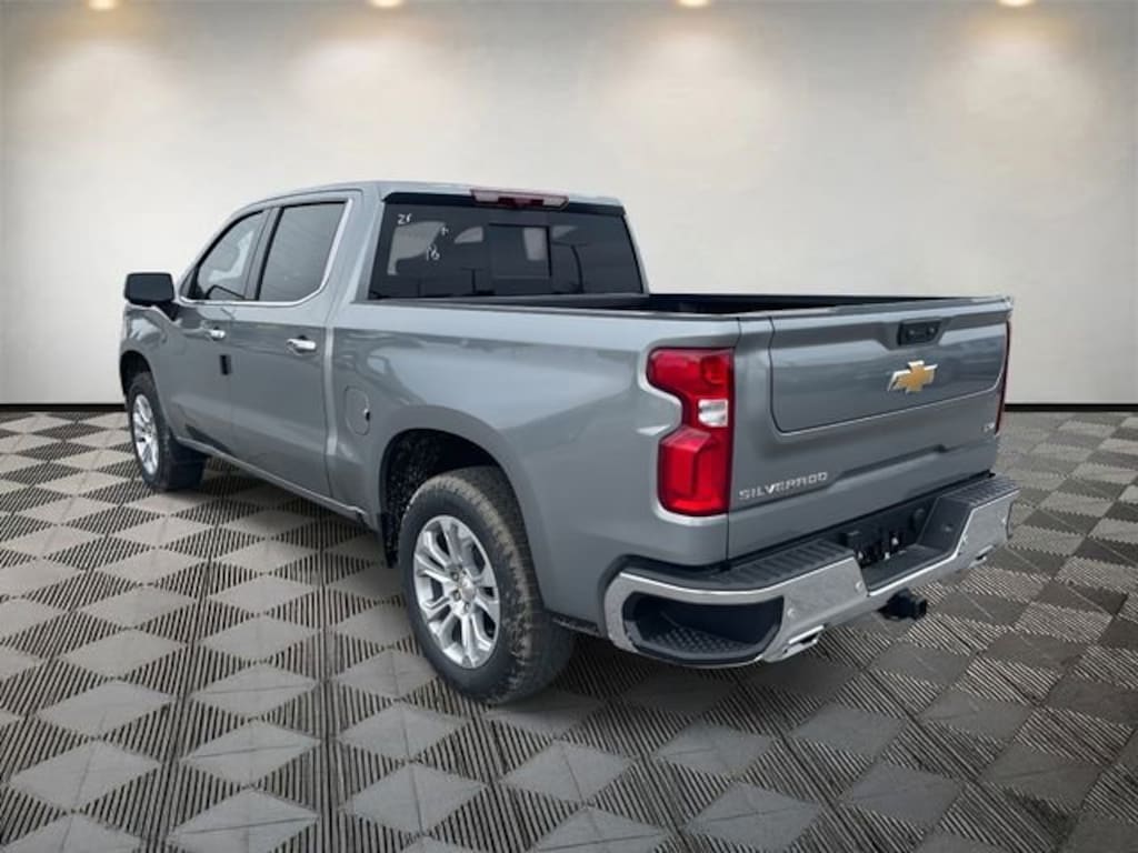 New 2026 Chevrolet Silverado 1500 LTZ Truck Crew Cab