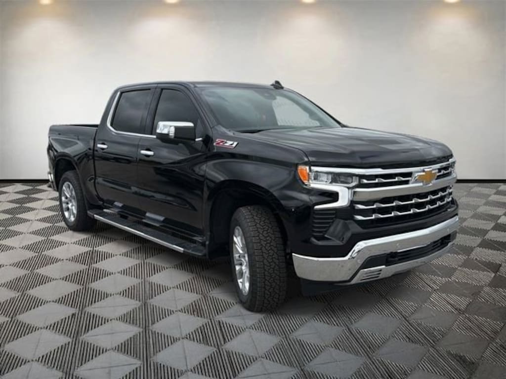 New 2026 Chevrolet Silverado 1500 LTZ Truck Crew Cab