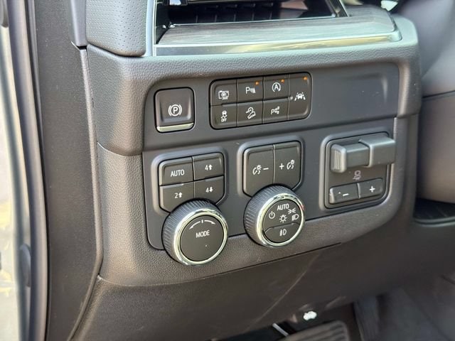 2026 Chevrolet Tahoe Premier - Photo 25