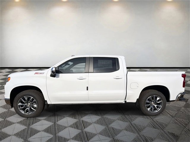 2026 Chevrolet Silverado 1500 LT photo 2