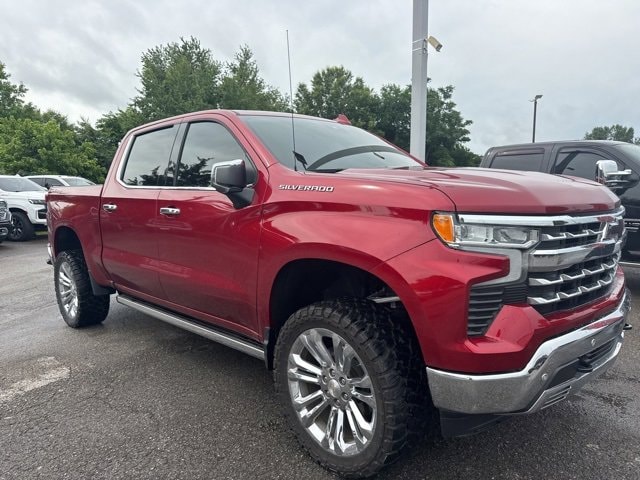 Used 2024 Chevrolet Silverado 1500 LTZ with VIN 1GCUDGED0RZ308482 for sale in Franklin, TN