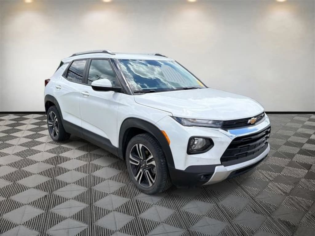 Used 2023 Chevrolet Trailblazer LT SUV