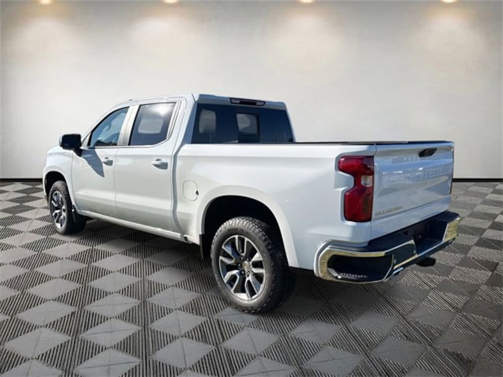 New 2026 Chevrolet Silverado 1500 LT Truck Crew Cab