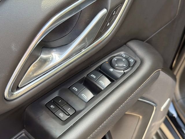 2024 GMC Yukon SLT - Photo 21